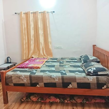Kpr Residency Near Isha - Adiyogi Hotell Alāndurai Exteriör bild
