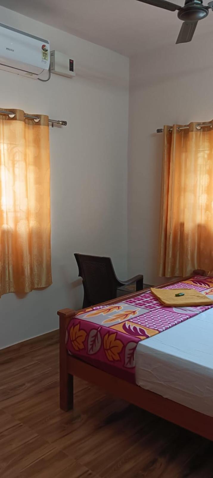 Kpr Residency Near Isha - Adiyogi Hotell Alāndurai Exteriör bild