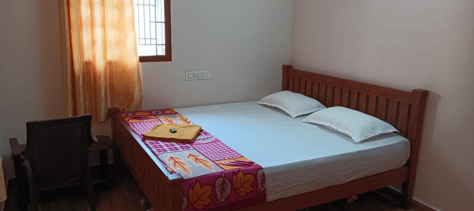 Kpr Residency Near Isha - Adiyogi Hotell Alāndurai Exteriör bild